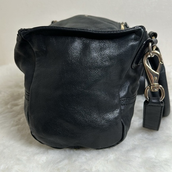 💯Authentic Givenchy Pandora Handbag🍀 - Picture 10 of 17